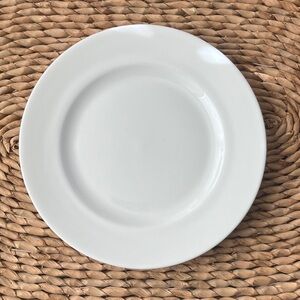 Elegant White Dinner Plate